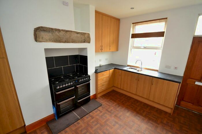 3 Bedroom Terraced House To Rent In Conference Place, Armley, Leeds, LS12