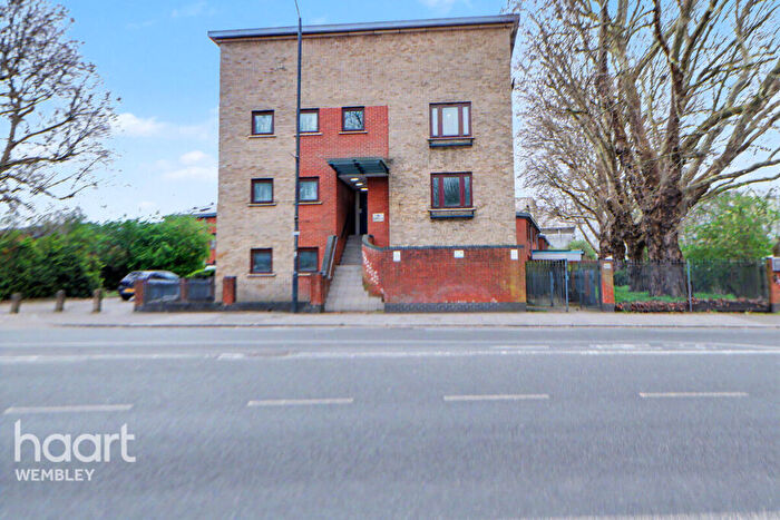 1 Bedroom Flat For Sale In Hillside, London, NW10