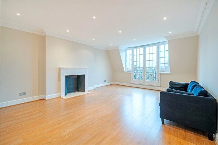 2 Bedroom Flat To Rent In Hamilton Terrace, St Johns Wood, NW8
