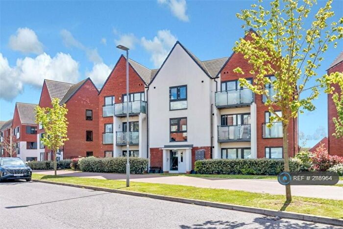 2 Bedroom Flat To Rent In Cicero Crescent, Fairfields, Milton Keynes, MK11