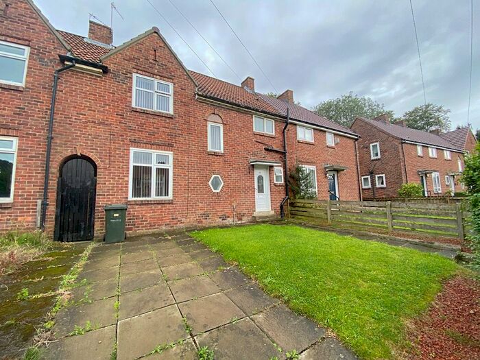 3 Bedroom Terraced House To Rent In Royal Crescent, Fenham, Newcastle Upon Tyne, NE4
