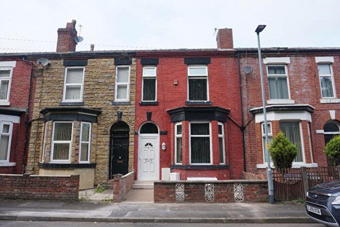 1 Bedroom Flat To Rent In Coalburn Street, Gorton, Manchester, M12
