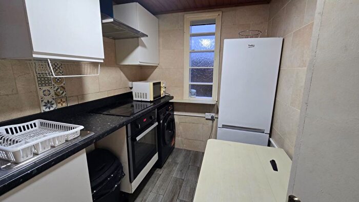 1 Bedroom Flat To Rent In Dehar Crescent, London, NW9