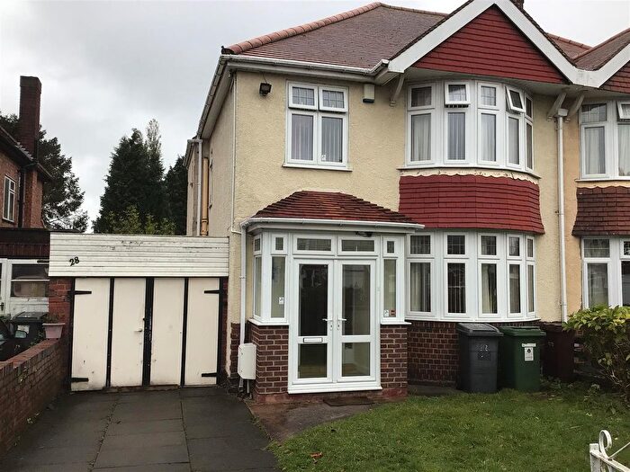 3 Bedroom Semi Detached House To Rent In Jeremy Road, Wolverhampton, WV4