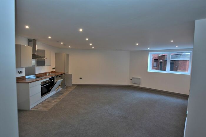 2 Bedroom Flat To Rent In Church Street, Wolverhampton, WV2