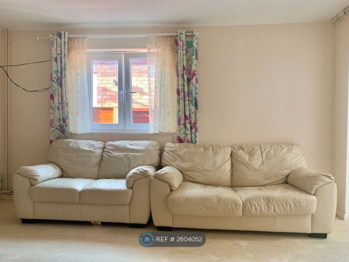 1 Bedroom Bungalow To Rent In Tiverton Way, Cambridge, CB1