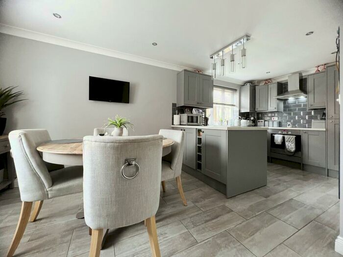 5 Bedroom Detached House For Sale In River Walk, Weston-super-mare, BS22