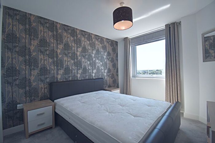 1 Bedroom Flat To Rent In Churchill Way, Basingstoke, RG21