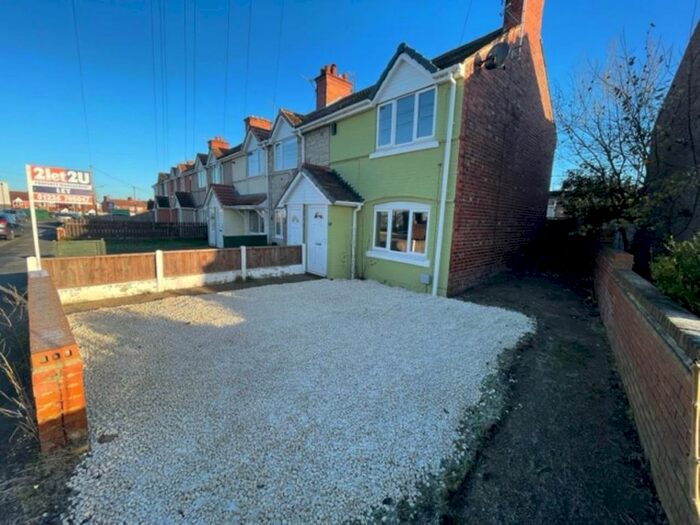 3 Bedroom End Of Terrace House To Rent In Mcconnell Crescent, New Rossington, Doncaster, DN11