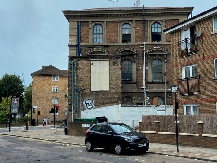 Studio To Rent In York Way, Camden / Kings Cross, N7