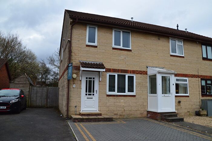 3 Bedroom Semi-Detached House To Rent In Botham Close, Weston-Super-Mare, BS22