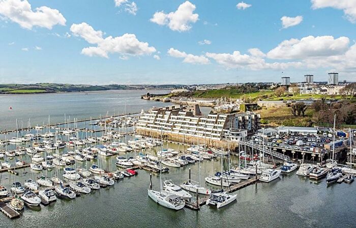 2 Bedroom Flat For Sale In Richmond Walk, Plymouth, PL1