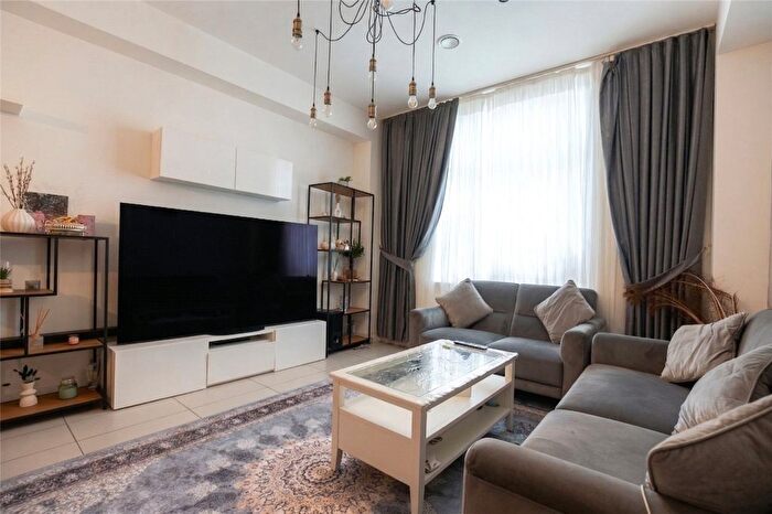 2 Bedroom Flat For Sale In Colston Avenue, Bristol, BS1