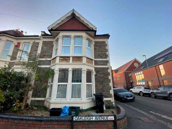 1 Bedroom Flat To Rent In Oakleigh Avenue, Whitehall, BS5