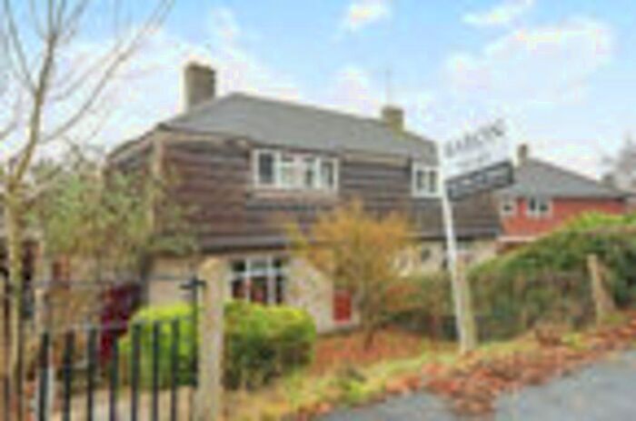 4 Bedroom Semi-Detached House To Rent In Spring Rise, Egham TW20