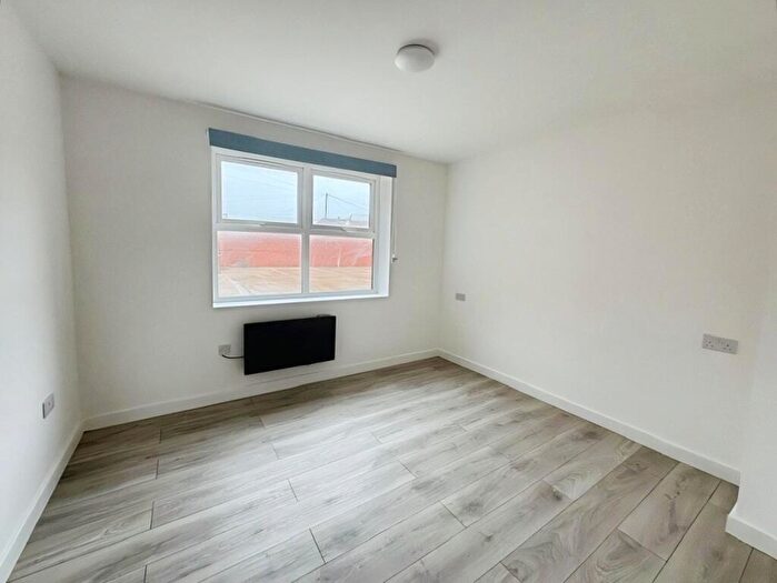 2 Bedroom Apartment To Rent In Warley Road, Blackpool, Lancashire, FY1