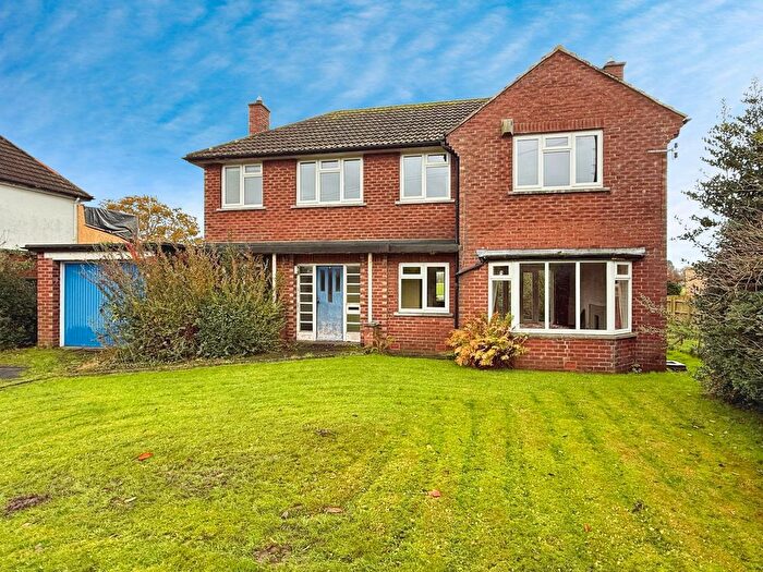 4 Bedroom Detached House For Sale In Longlands Road, Carlisle, CA3