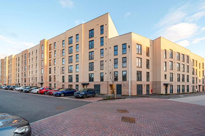 2 Bedroom Flat To Rent In Kilpatrick Grove, Bonnington, Edinburgh, EH6