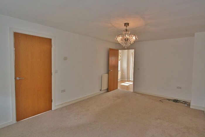 3 Bedroom Semi-Detached House To Rent In Wiltshire Crescent, Worting, Basingstoke, RG22