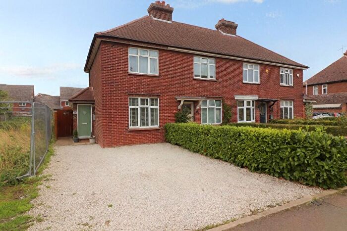 2 Bedroom End Of Terrace House For Sale In Sharpenhoe Road, Barton Le Clay, Bedfordshire, MK45