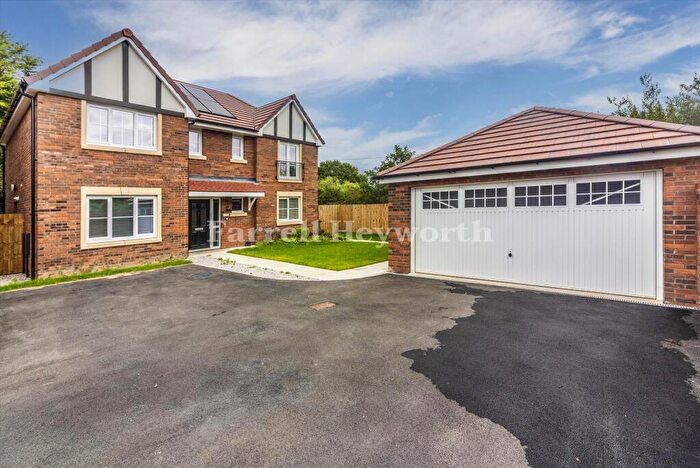 5 Bedroom Detached House For Sale In Norshaw Crescent, Broughton, Preston, PR3