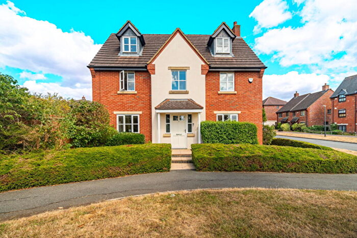 5 Bedroom Town House For Sale In Colindale Street, Monkston Park, Milton Keynes, MK10