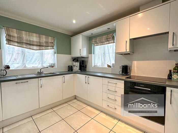 4 Bedroom Detached House For Sale In Bell Meadow, Hingham, NR9