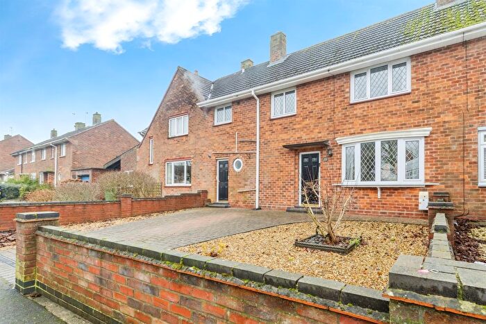 3 Bedroom Terraced House For Sale In Thurlby Crescent, Lincoln, LN2