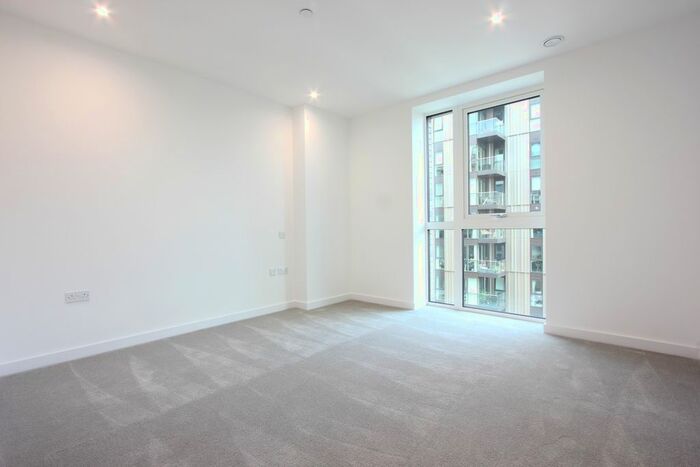 2 Bedroom Flat To Rent In Hartingtons Court, Coster Avenue, London, N4