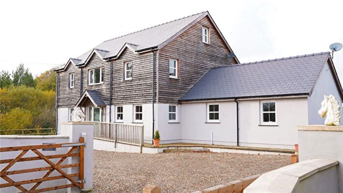 6 Bedroom Detached House For Sale In Tynreithyn, Tregaron, Ceredigion, SY25