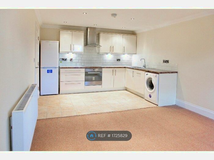 1 Bedroom Flat To Rent In Withington, Manchester, M20