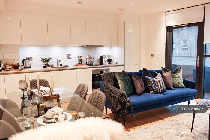 2 Bedroom Flat To Rent In Montrose Crescent, Wembley, HA0