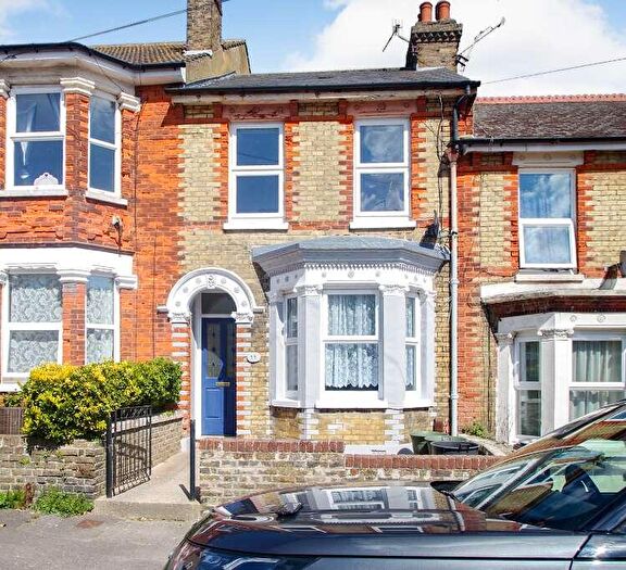 3 Bedroom Terraced House To Rent In Church Road, Dover, Kent, CT17