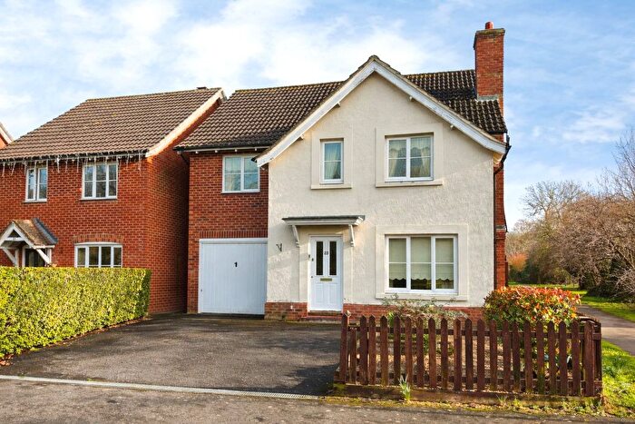 4 Bedroom Detached House For Sale In Cleveland Way, Westbury, BA13