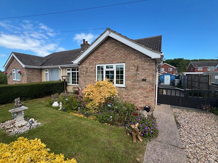 3 Bedroom Bungalow For Sale In Fulstow, Louth, LN11