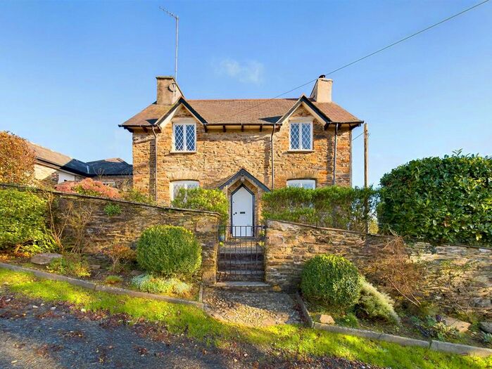 3 Bedroom Detached House For Sale In Tregarland, Morval, PL13