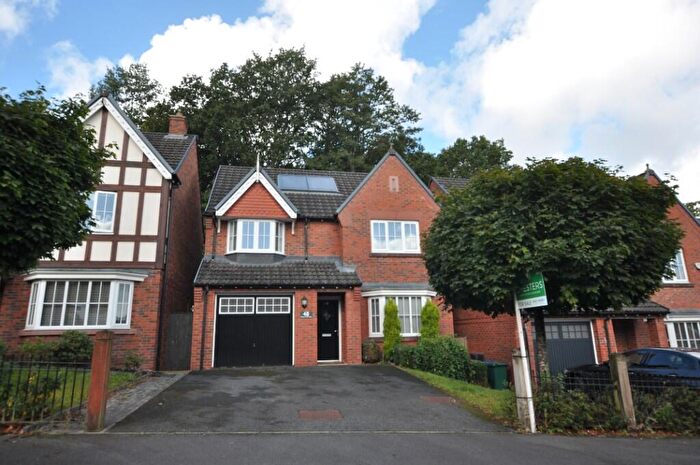 4 Bedroom Detached House For Sale In Duxbury Manor Way, Chorley, Lancashire, PR7