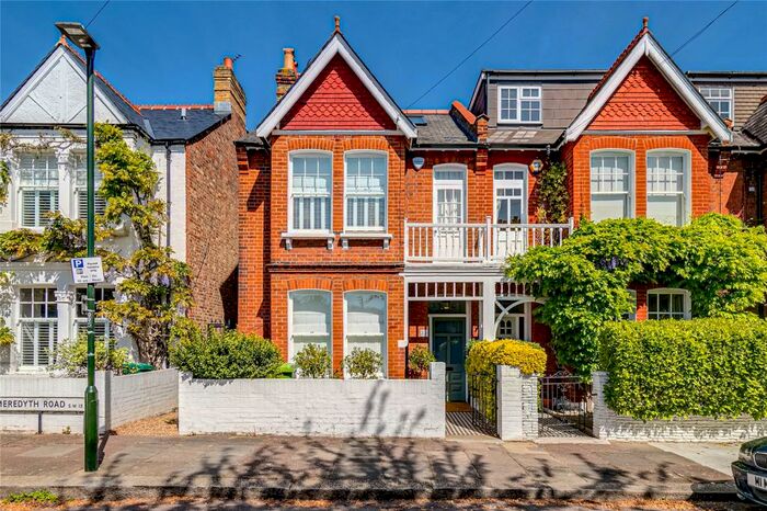 4 Bedroom House To Rent In Meredyth Road, London, SW13