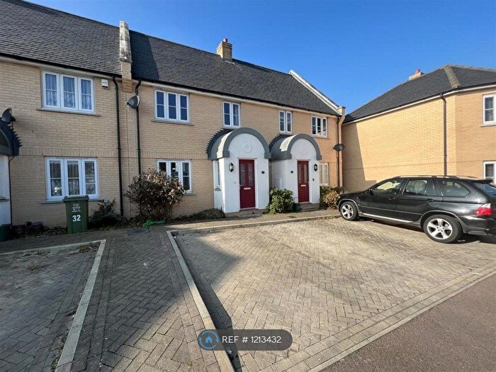 3 Bedroom Terraced House To Rent In Brimsdown Avenue, Basildon, SS15