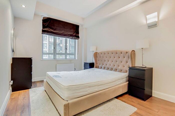 1 Bedroom Flat To Rent In City Road, Old Street, London, EC1V