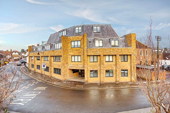 2 Bedroom Flat For Sale In Church Street, Ware, SG12