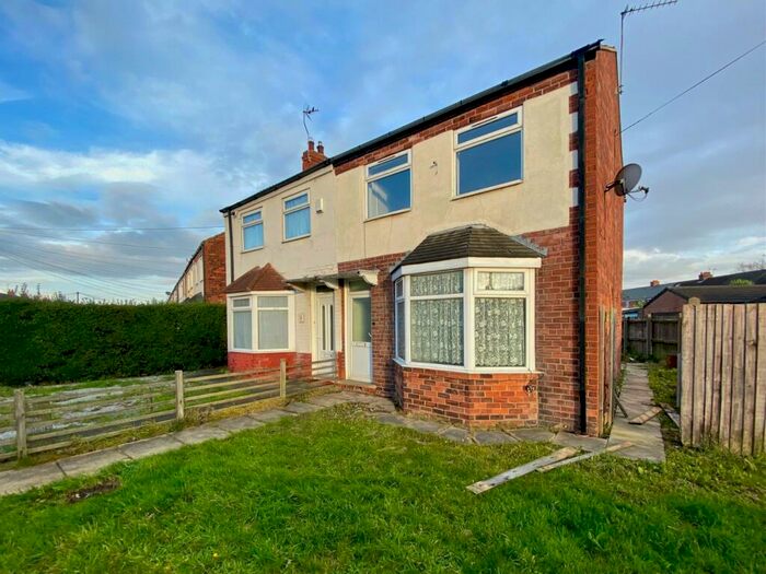 3 Bedroom End Of Terrace House To Rent In St Nicholas Avenue, Hull, East Yorkshire, HU4