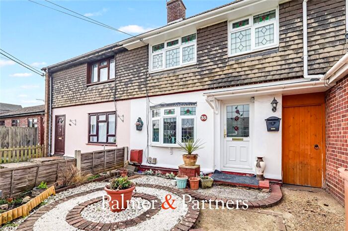 3 Bedroom Terraced House For Sale In Skinners Lane, Galleywood, Chelmsford, Essex, CM2