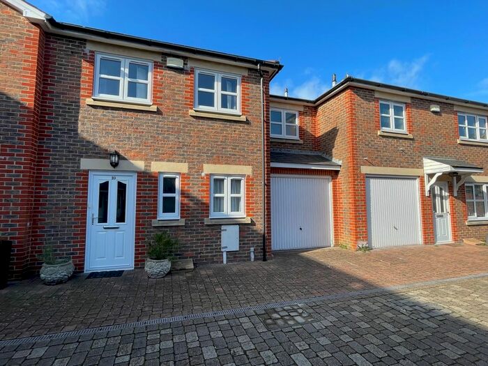 3 Bedroom Property To Rent In Chawbrook Mews, Chawbrook Road, Eastbourne, BN22