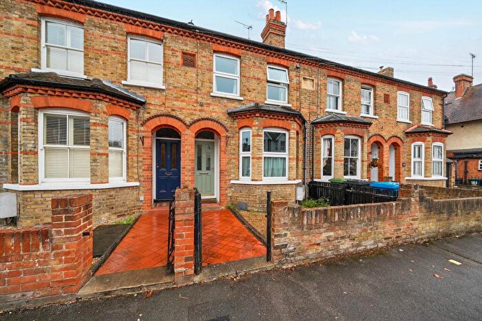 2 Bedroom Terraced House For Sale In Springfield Road, Windsor, SL4