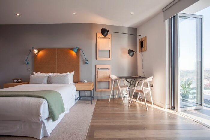 1 Bedroom Studio To Rent In Ealing Road, London, TW8