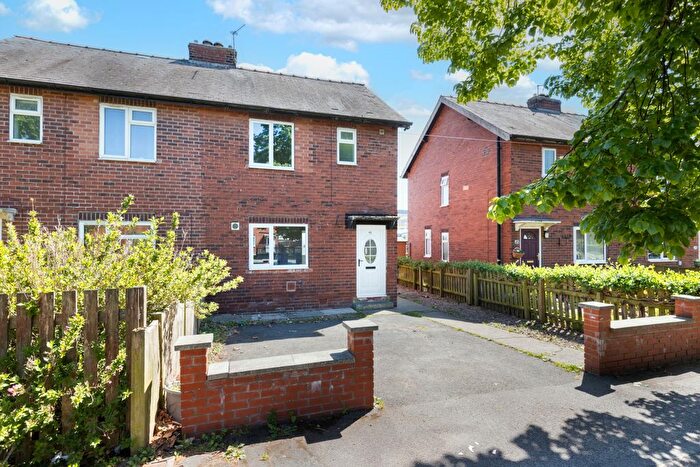 3 Bedroom Semi-Detached House For Sale In Abbots Road, Selby, North Yorkshire, YO8