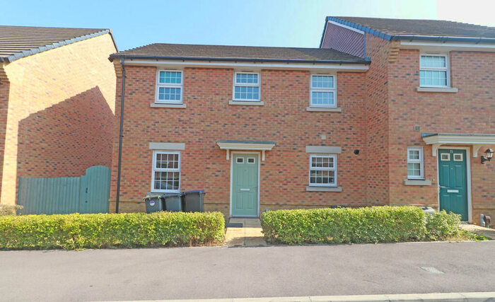 3 Bedroom Semi-Detached House To Rent In Oatway Road, Tidworth, SP9