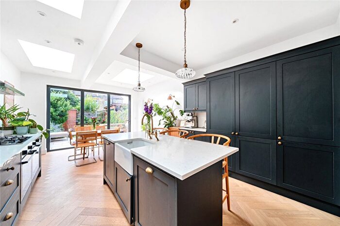 3 Bedroom Terraced House For Sale In Seaford Road, London, N15