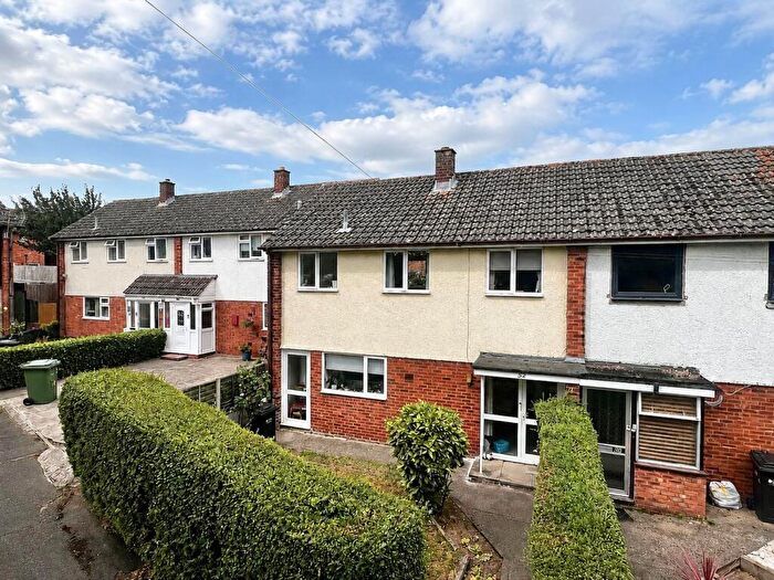 3 Bedroom Terraced House For Sale In Hillside Avenue, Hereford, HR2